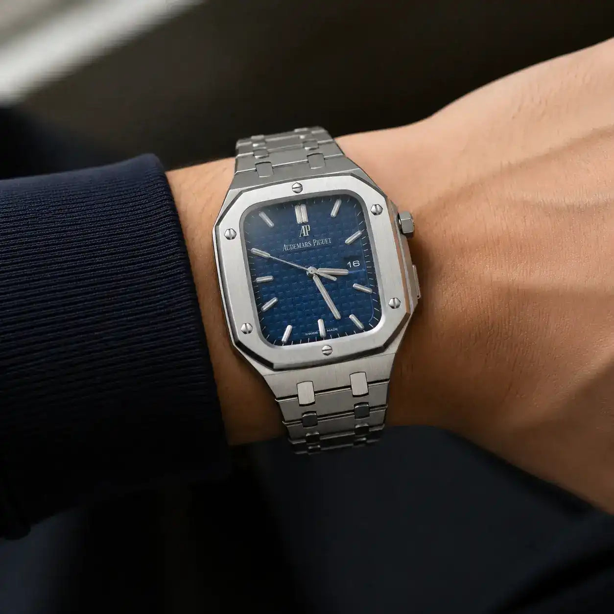 Apple Watch Mod Steel Case & Strap – Silver Oak Style - 