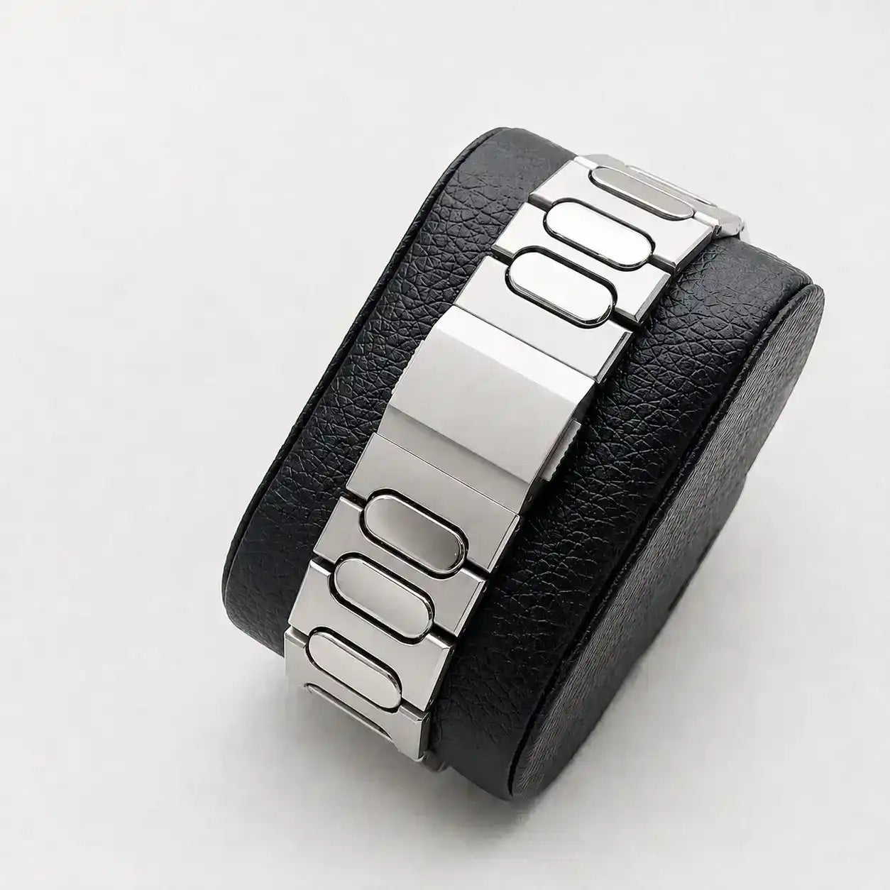 Apple Watch Mod Titanium Strap – Titanium Nautilus Style - 