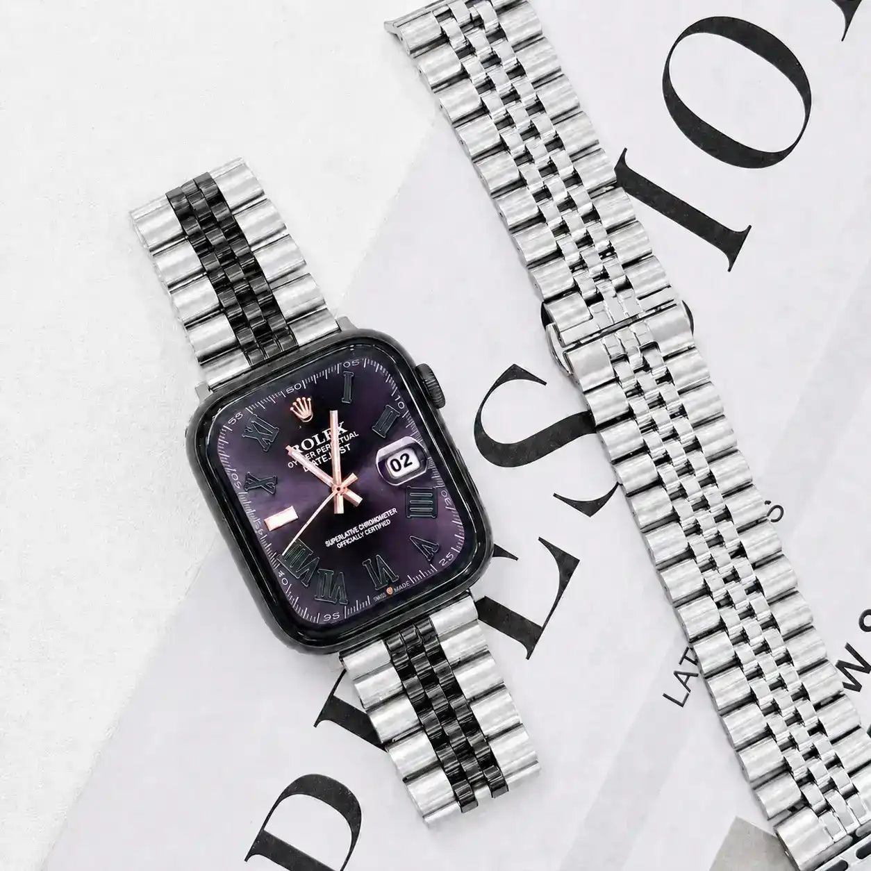 Apple Watch Mod Jubilee Steel Strap – Black & Gold Datejust Style - 