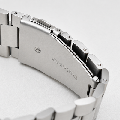 Silver Stainless Steel Apple Watch Band | Oyster Style - 